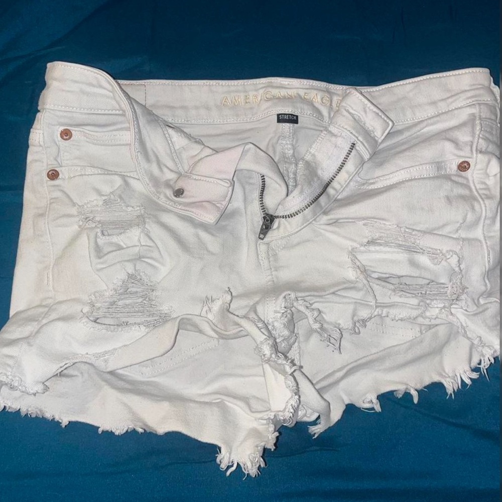White American eagle jean shorts